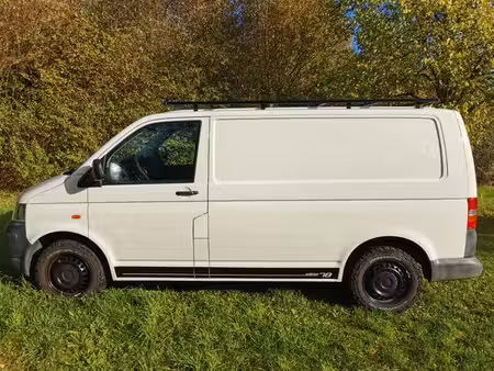 Volkswagen Transporter T5 2.5 TDI 131