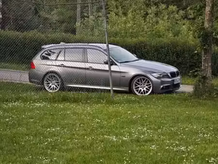 BMW Série 3 325d 3.0 204