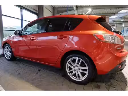 Mazda Mazda2 2.2