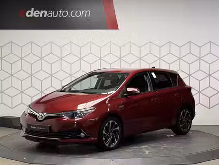 Toyota Auris 1.8 98