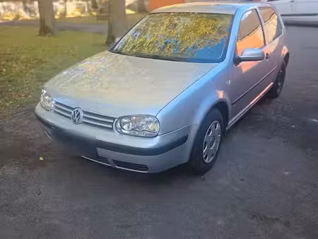 Volkswagen Golf 1.4 75
