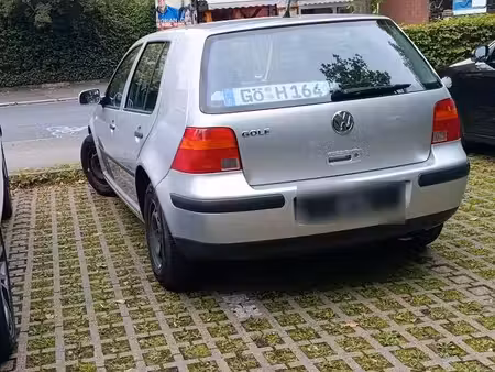 Volkswagen Golf 1.4 75