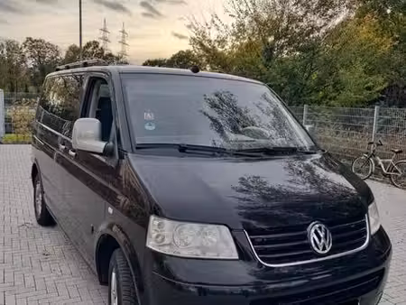 Volkswagen Transporter T5 2.5 TDI 174