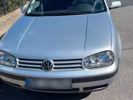 Volkswagen Golf 1.6 100 Base