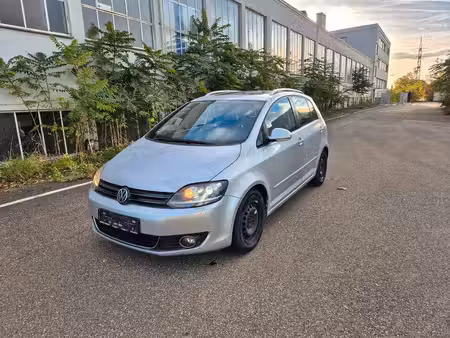 Volkswagen Golf 2.0 TDI 140