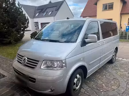 Volkswagen Transporter T5 2.5 TDI 174 Highline