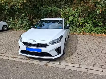 Kia Ceed 1.4 T GDi 140 GT Line