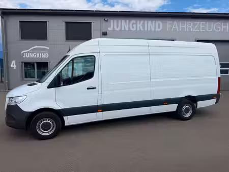 Mercedes-Benz Sprinter 319 V6 3.0 CDI 190