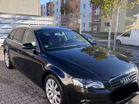 Audi A4 2.0 TDI 136 Attraction
