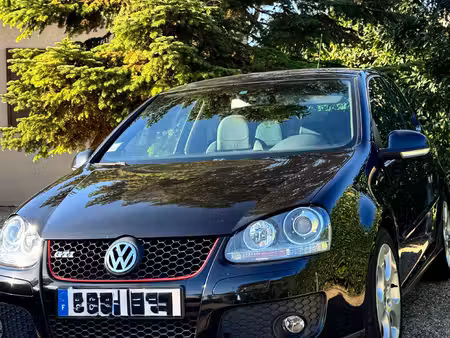 Volkswagen Golf GTI 2.0 200