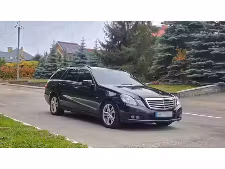 Mercedes-Benz Classe E E 200