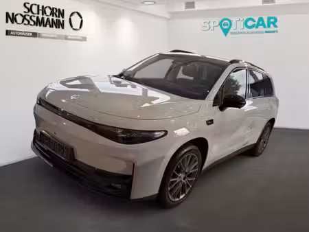 Leapmotor C10 