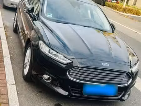 Ford Mondeo 1.5 160