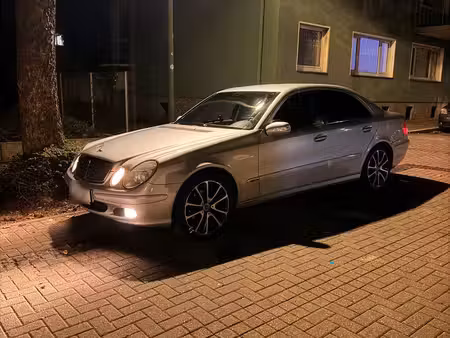 Mercedes-Benz Classe E E 200 2.2 122