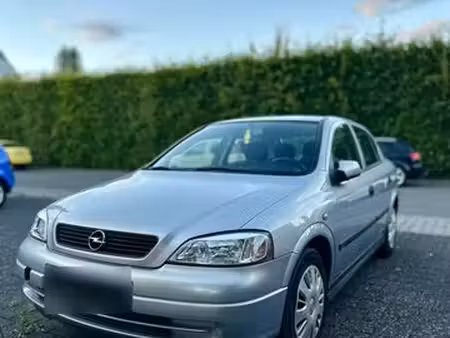 Opel Astra 1.6