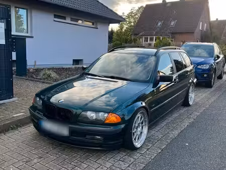 BMW Série 3 318i 1.9 118