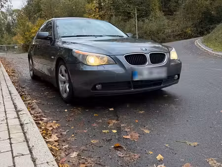 BMW Série 5 520i 2.2 170