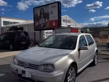Volkswagen Golf 1.9 TDI 90