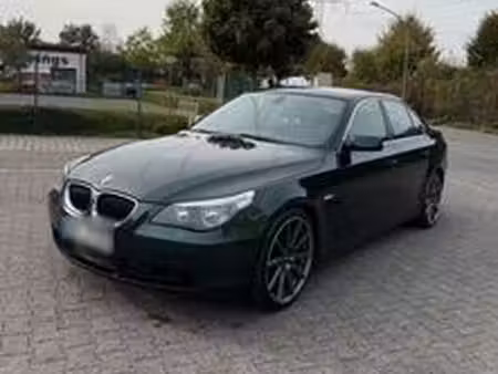 BMW Série 5 520i 2.2 170