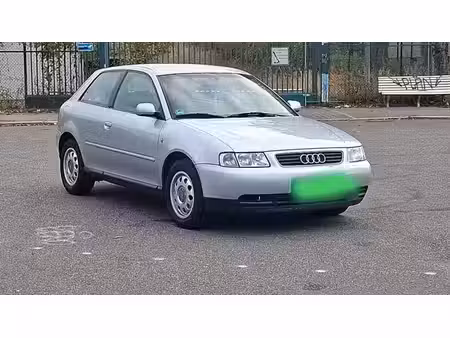 Audi A3 1.8 125