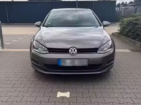 Volkswagen Golf 1.6 TDI 110