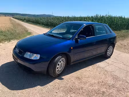 Audi A3 1.6 101