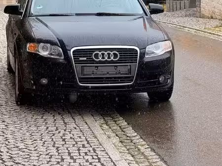 Audi A4 V6 3.0 quattro