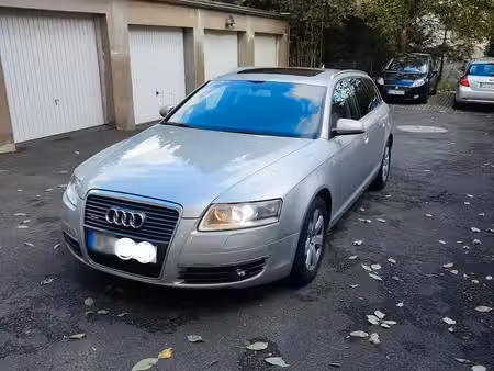 Audi A6 quattro