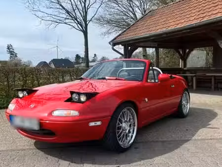Mazda MX5 1.6 90