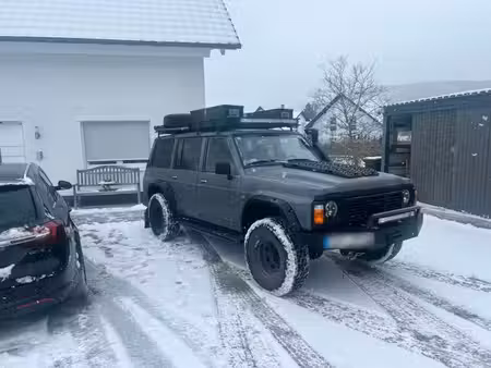 Nissan Patrol Y60 2.8 115 SLX