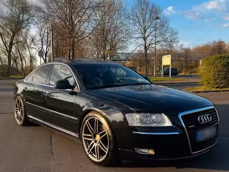 Audi A8 V6 3.0 TDI 233 quattro