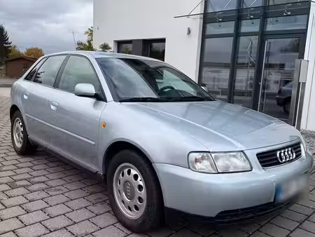 Audi A3 1.6 TDI 100 Ambiente