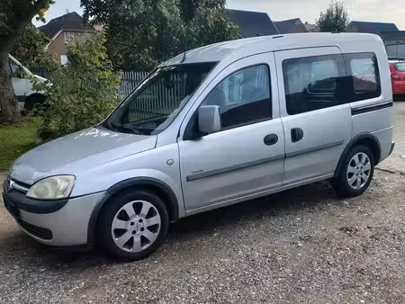 Opel Combo 1.6