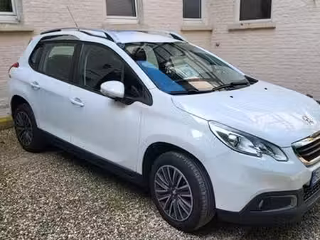 Peugeot 2008 1.2 110
