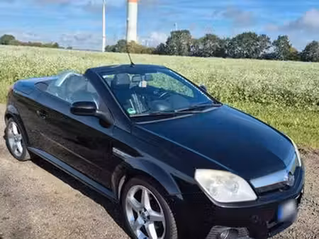 Opel Tigra Twintop 1.8 125