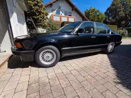 BMW Série 7 730i
