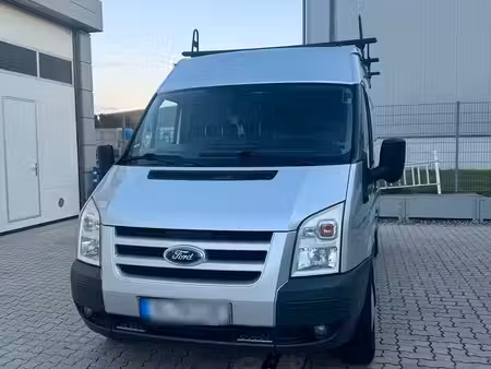 Ford Transit TDCi 140
