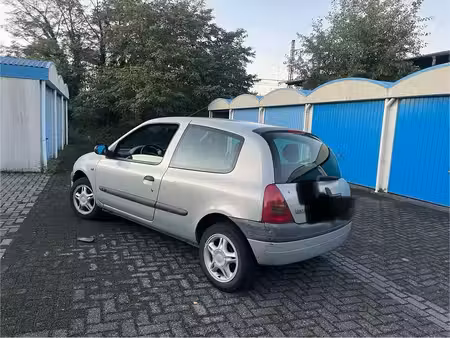 Renault Clio 1.2 75