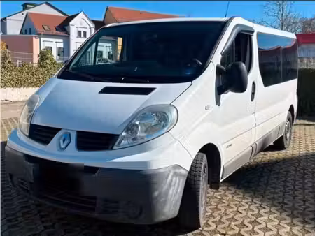 Renault Trafic 2.2 dCi 114