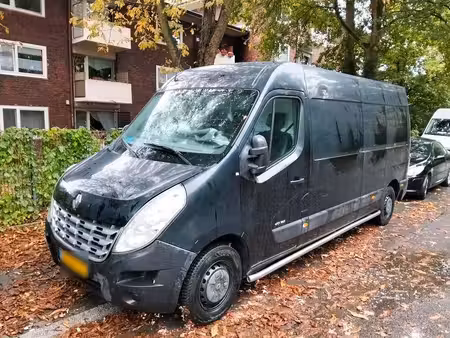 Renault Master 2.3 dCi 125