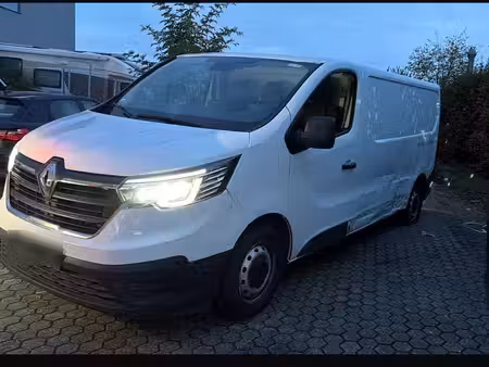 Renault Trafic 2.0 dCi 110