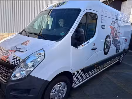 Renault Master 2.3