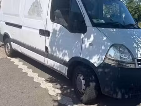 Nissan Interstar 2.5 dCi 120