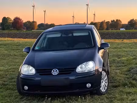 Volkswagen Golf 1.9 TDI 105