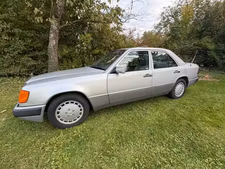 Mercedes-Benz Classe E 200 E