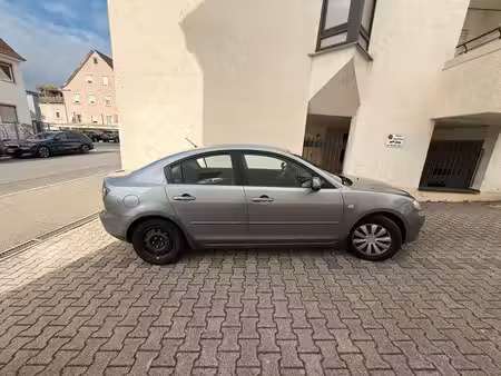 Mazda Mazda3 1.6 105