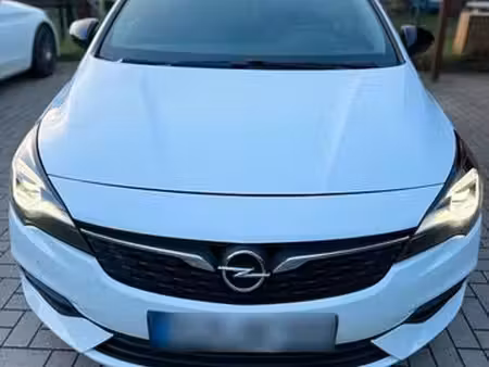 Opel Astra 1.5 122