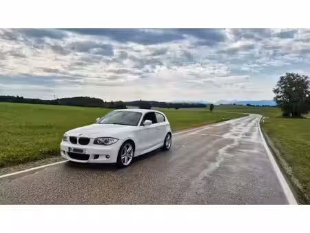 BMW Série 1 130i 3.0 258