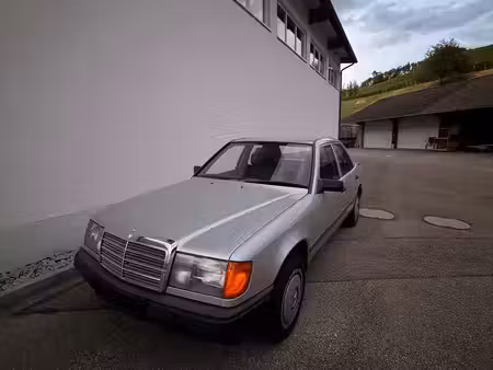 Mercedes-Benz Classe E 230 E