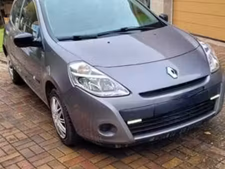 Renault Clio 1.2 75